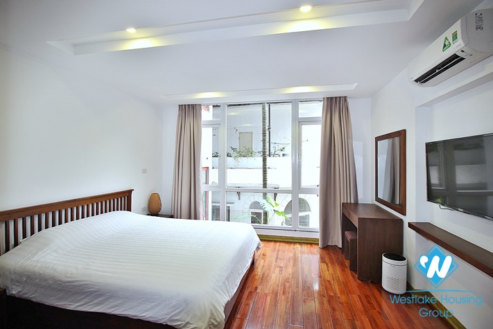 Lake view three bedrooms apartment for rent in Quang Khanh st, Tay Ho